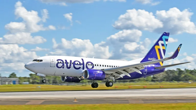 Avelo Airlines Consolidates: What This Means for Affordable Flight – What Reddit is Saying